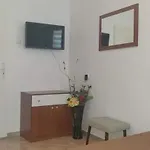 евита - град *