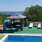 евита - град *