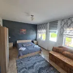 Ferienhaus евита - град *