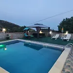 Ferienhaus евита - град *