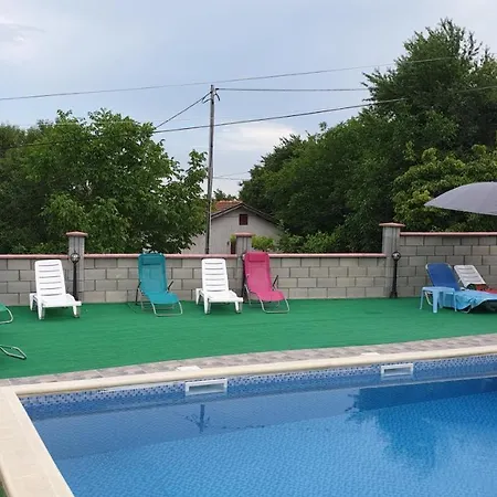 евита 1- град