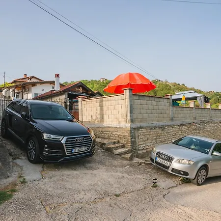 Holiday home евита - град *