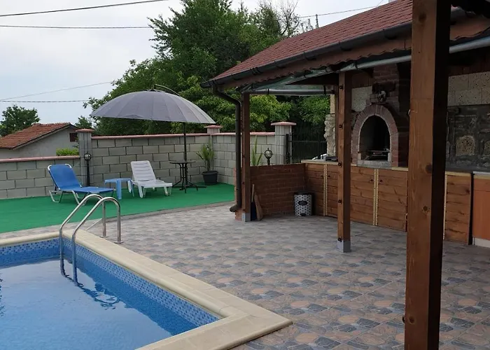 Holiday home евита - град *