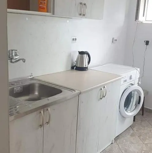 евита - град Holiday home