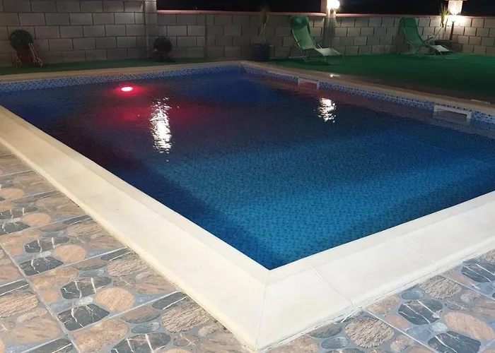 Holiday home евита - град