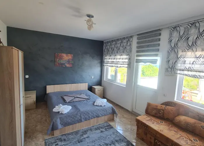 Holiday home евита - град *