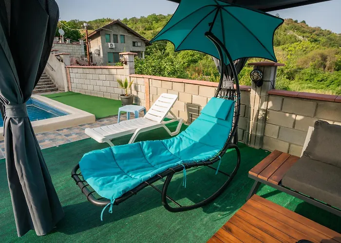 евита - град Holiday home *