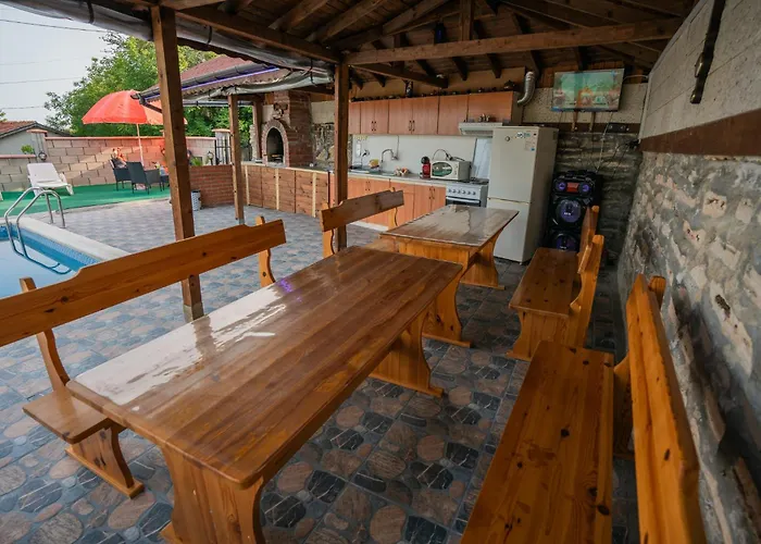 евита - град Holiday home