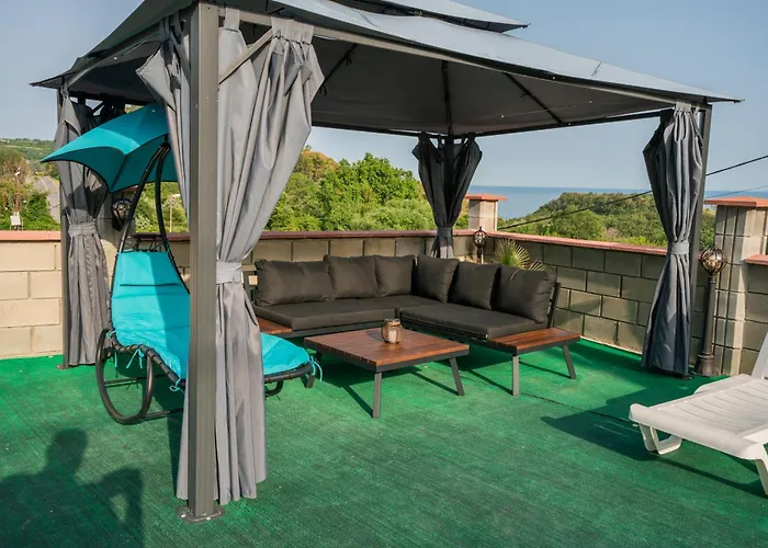 евита - град *